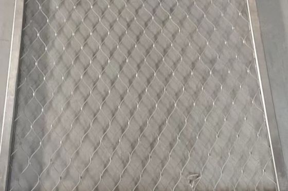 Buy 25mm*25mm Stainless Cable Mesh Strong Wire Rope Mesh Net Black online manufacture