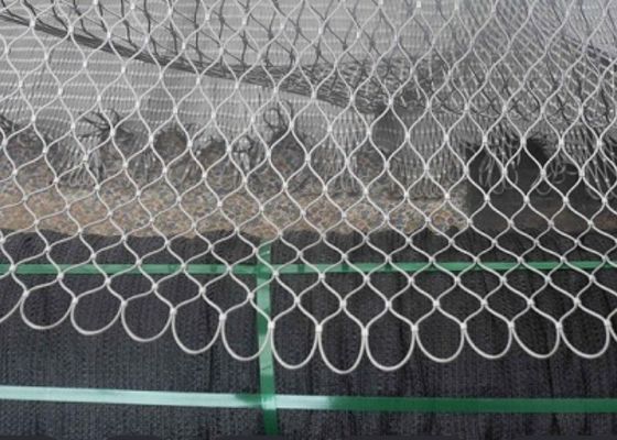 comprar 30*30 Red de aviarios de acero inoxidable con revestimiento de PVC online manufacture