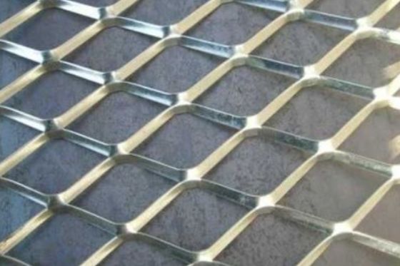 chất lượng  2m To 6m Expanded Steel Mesh Sheet Expanded Metal Aluminum For Fencing nhà máy sản xuất