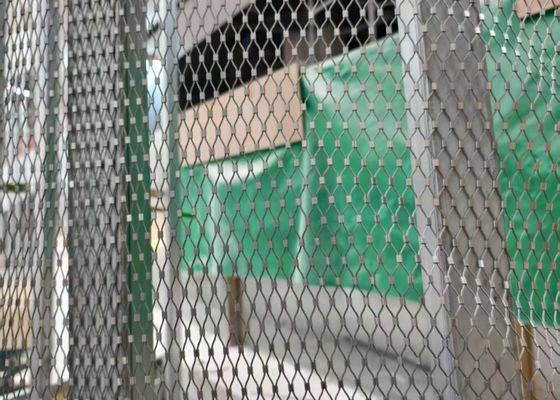 Buy Customizable Width Decorative Flexible 15mm*15mm Stainless Steel Wire Rope Mesh for Safety Protection online manufacture