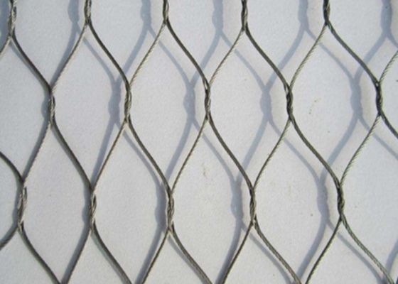 Red PVC Coated Zoo Aviary Netting 1.5mm Stainless Steel Ferrule Rope Mesh