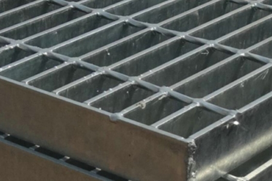 25x3 Galvanised Steel Grating 30mm 40mm Expanded Metal Grating