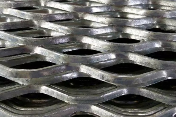 0.5mm ila 8mm Alüminyum Elmas Ağı Yaprak Genişletilmiş Metal Ağı Alüminyum