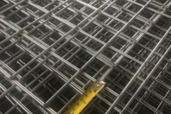 304 316L Stainless Steel Welded Mesh Panels With Rectangular Hole