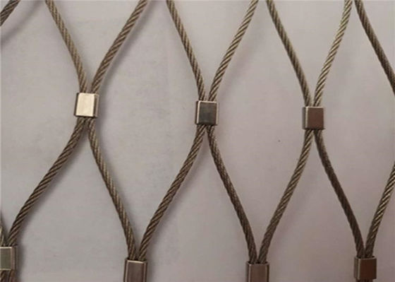 Buen precio SS304 3,0 mm de acero inoxidable flexible de cable de cuerda de alambre de malla para zoo malla en línea