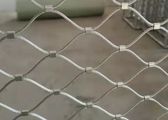 30*30mm PVC Coated Light Weight Aviary Rope Netting with 1.5 mm Wire Diameter Stainless Steel Mesh for Bird Cages