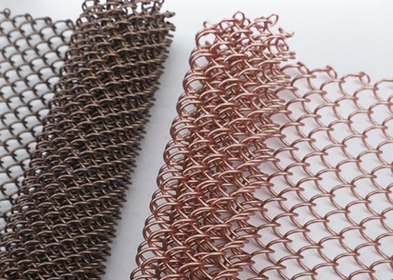 Kawat Jaring Dekorasi Kuning 6mm*6mm dengan Anyaman Rantai untuk Desain Arsitektur