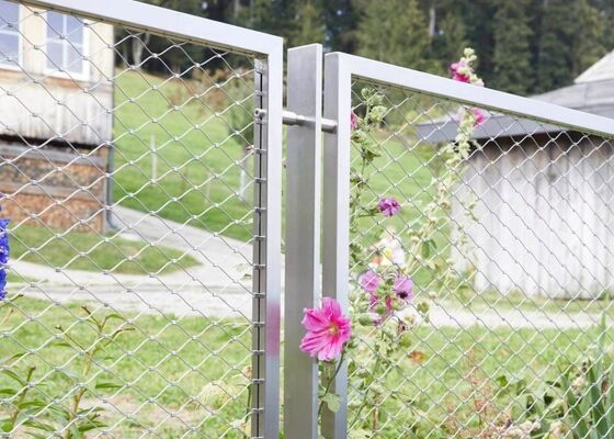 İyi fiyat Dış bahçe için uzun ömürlü paslanmaz çelik ip ağı korozyon geçirmez güvenlik ağı çevrimiçi